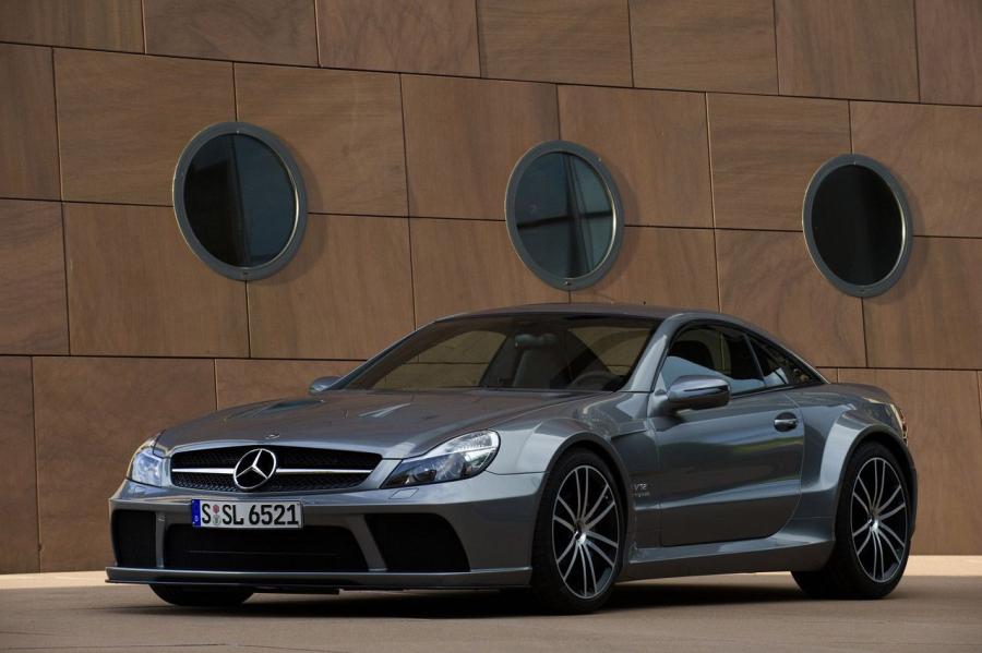  Mercedes-Benz SL65 AMG Black Series 2009 года  (фото 17 из 45)